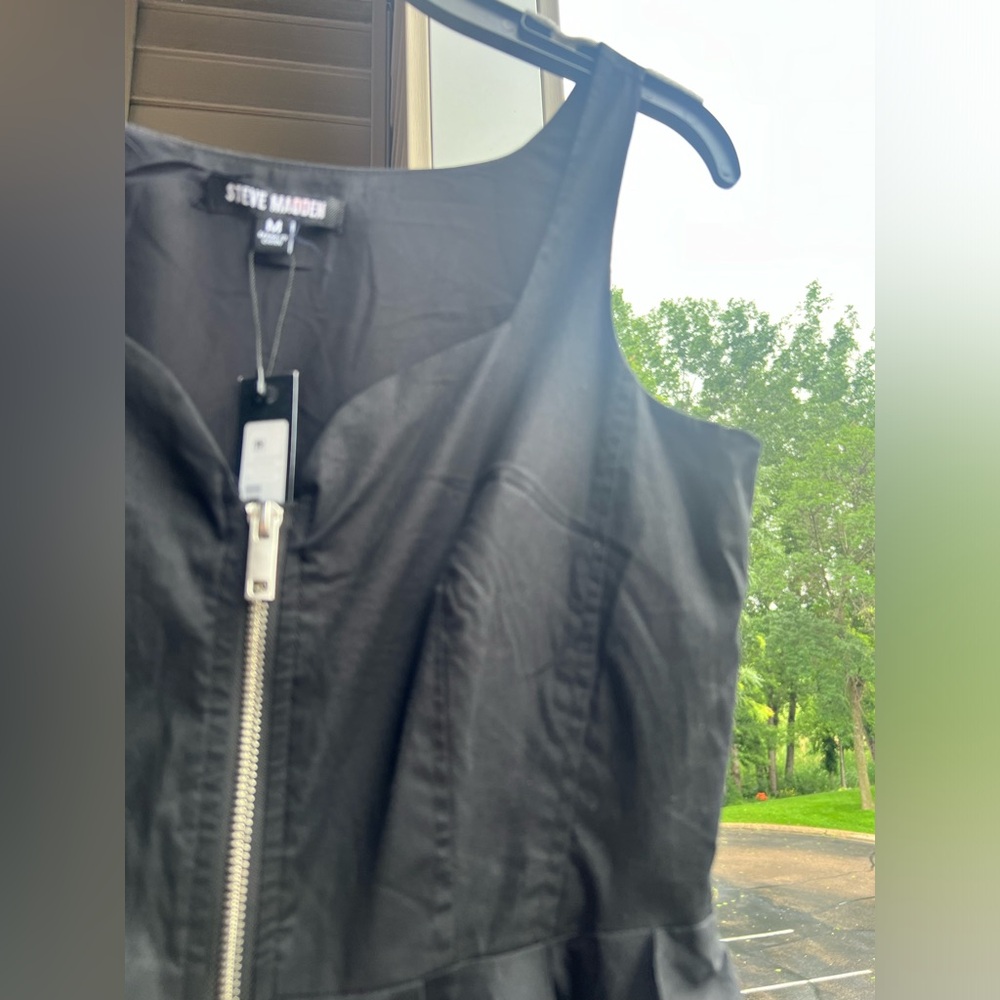 🆕 Steve Madden Black Bubble Mini Dress with Zipper Front – Size M - Picture 11 of 16